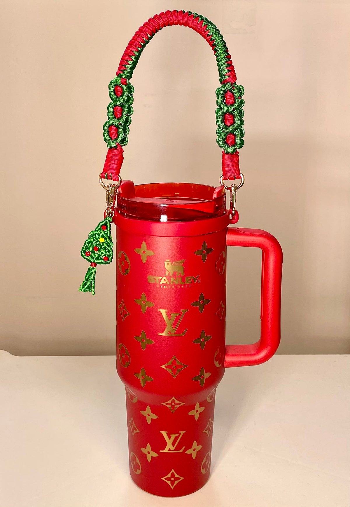 Christmas Braided Carry On Cup Strap